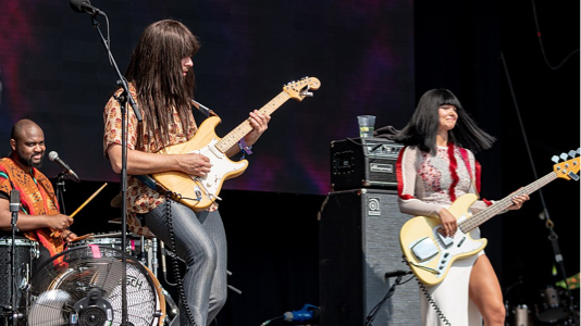 Khruangbin photo